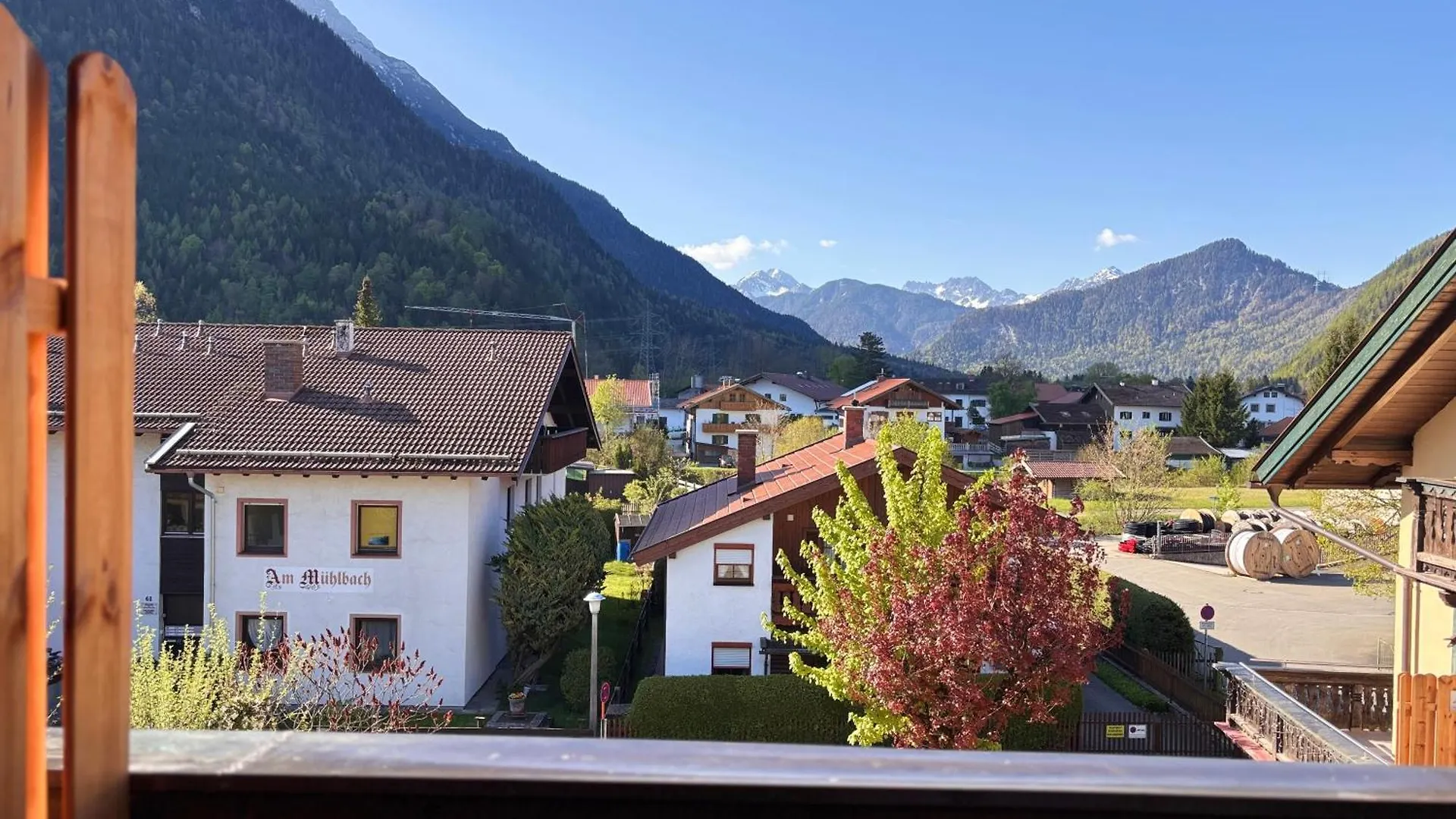 Pension Bavaria Mittenwald Guest house