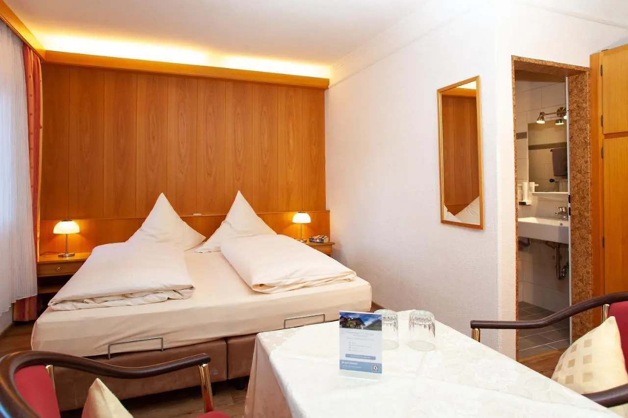 Guest house Pension Bavaria Mittenwald